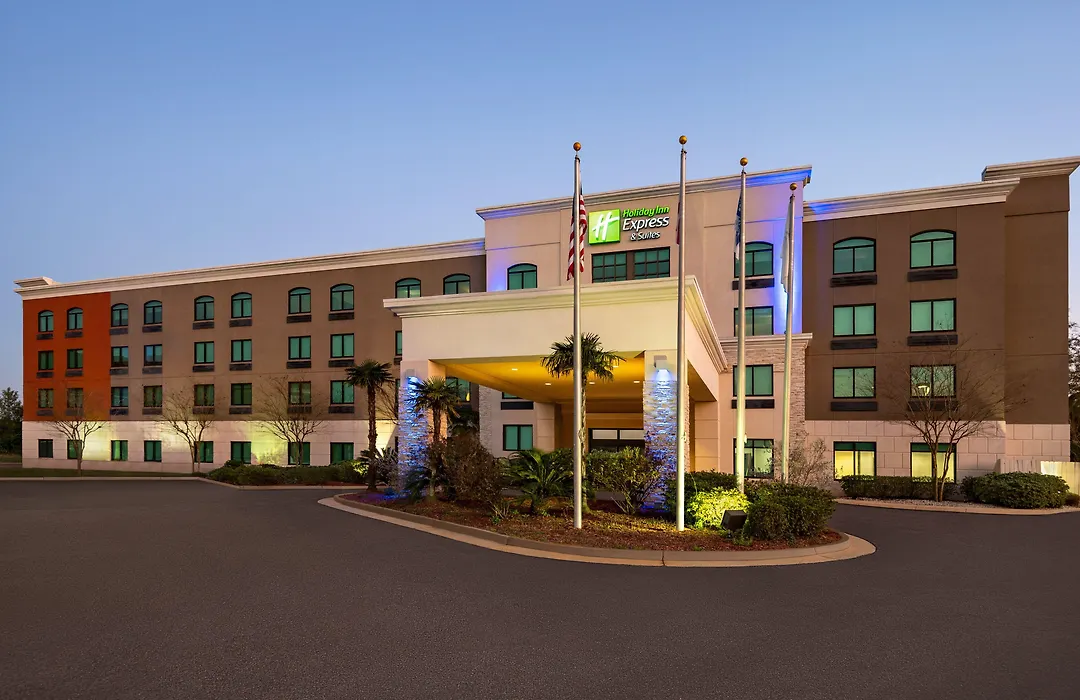 Holiday Inn Express & Suites Mobile West I-10 By Ihg-1